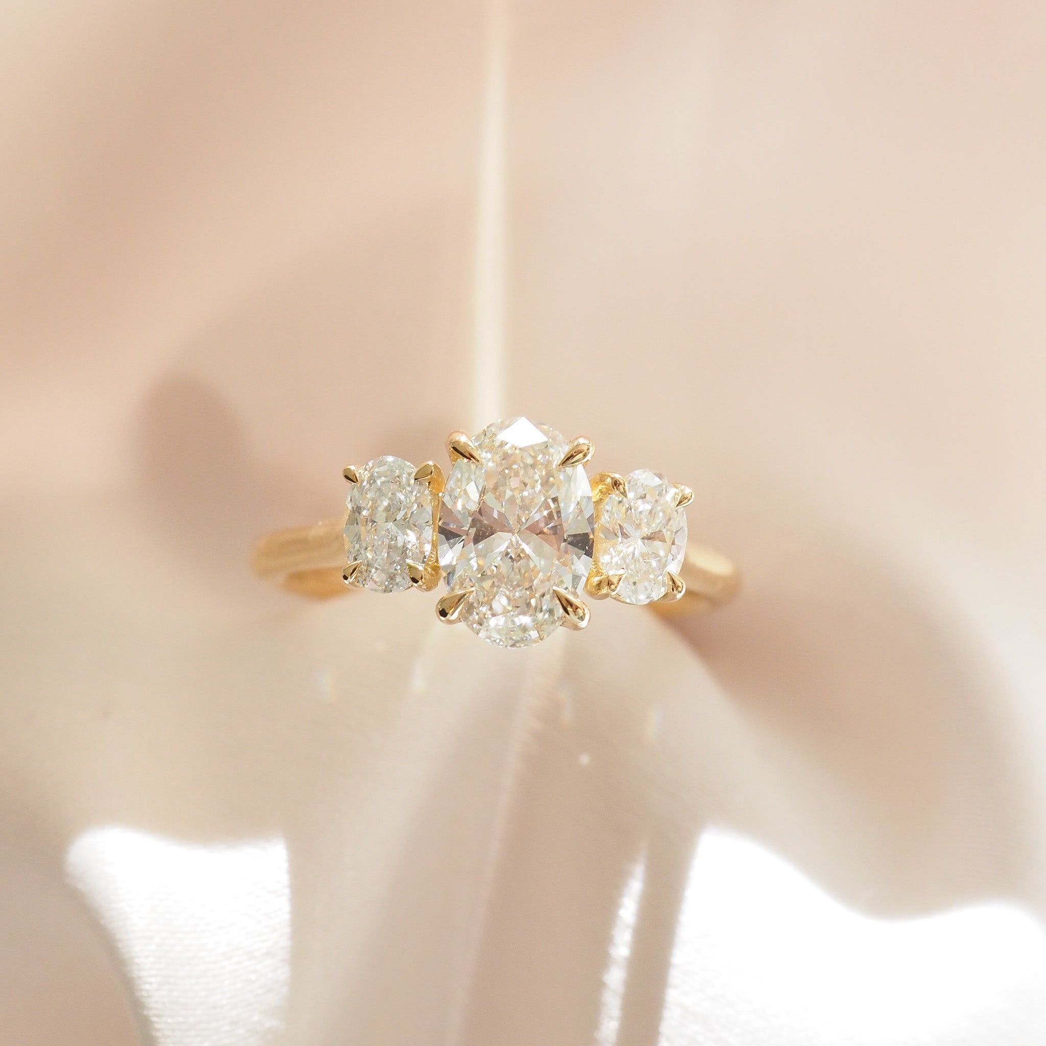 Ava | 1.5ct Oval Lab-Grown Diamond Trilogy Ring