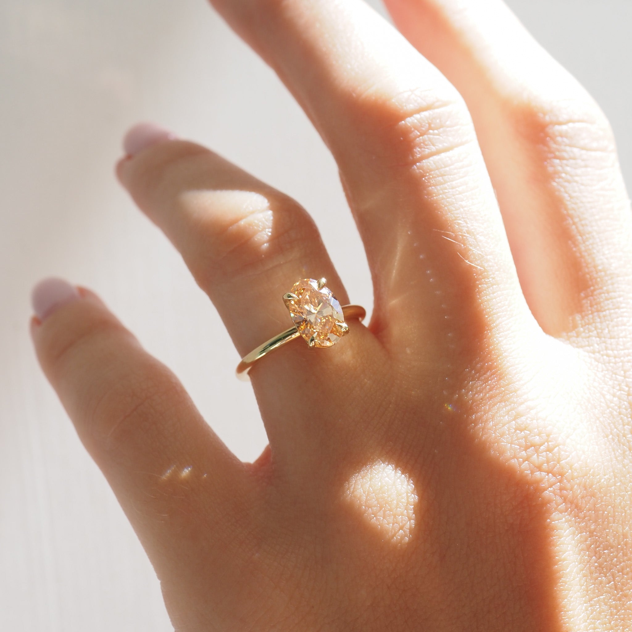 Champagne Oval | 1.5ct Solitaire Engagement Ring