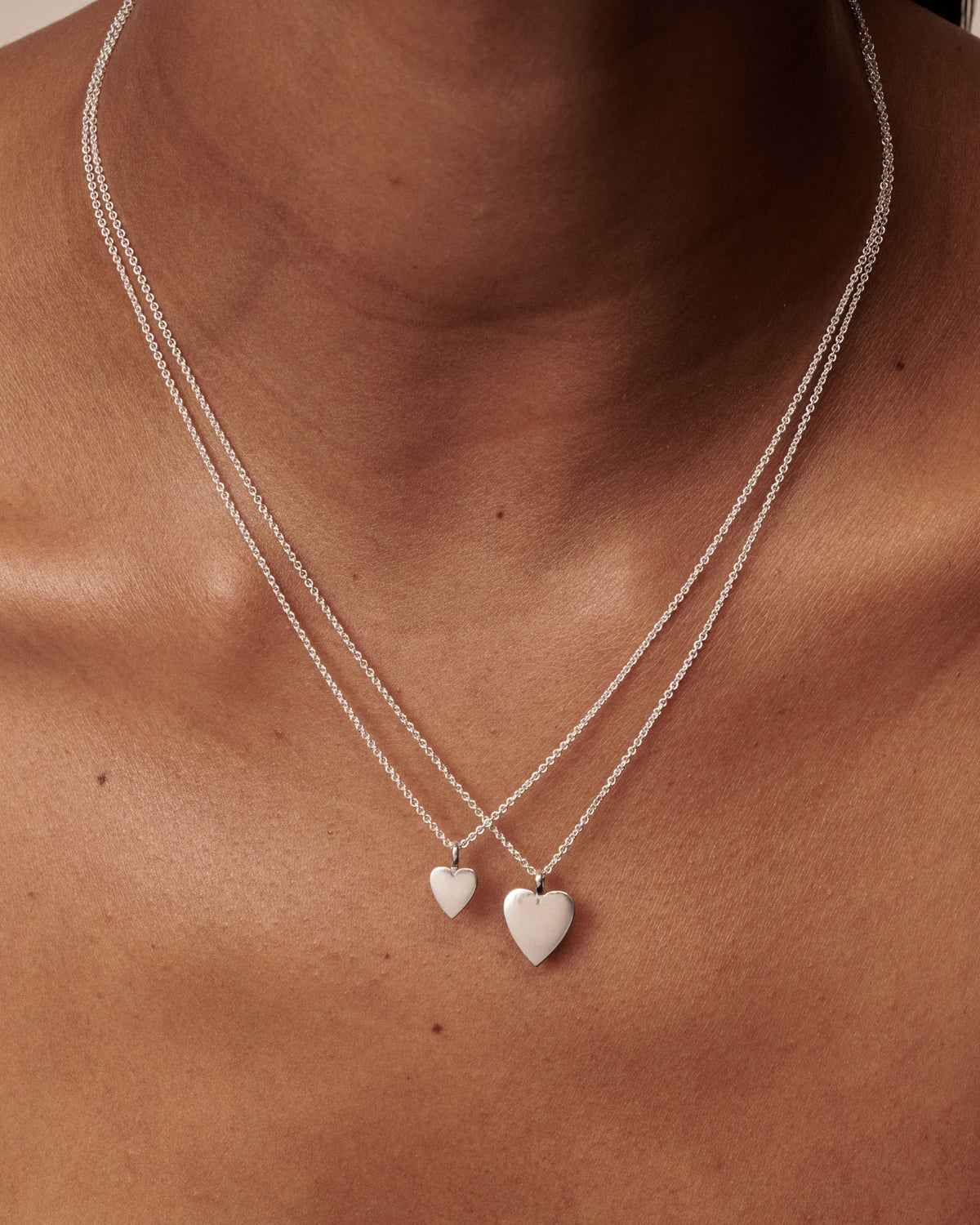 [text overlay: Small (left) Pendant & Large (right) Pendant]

