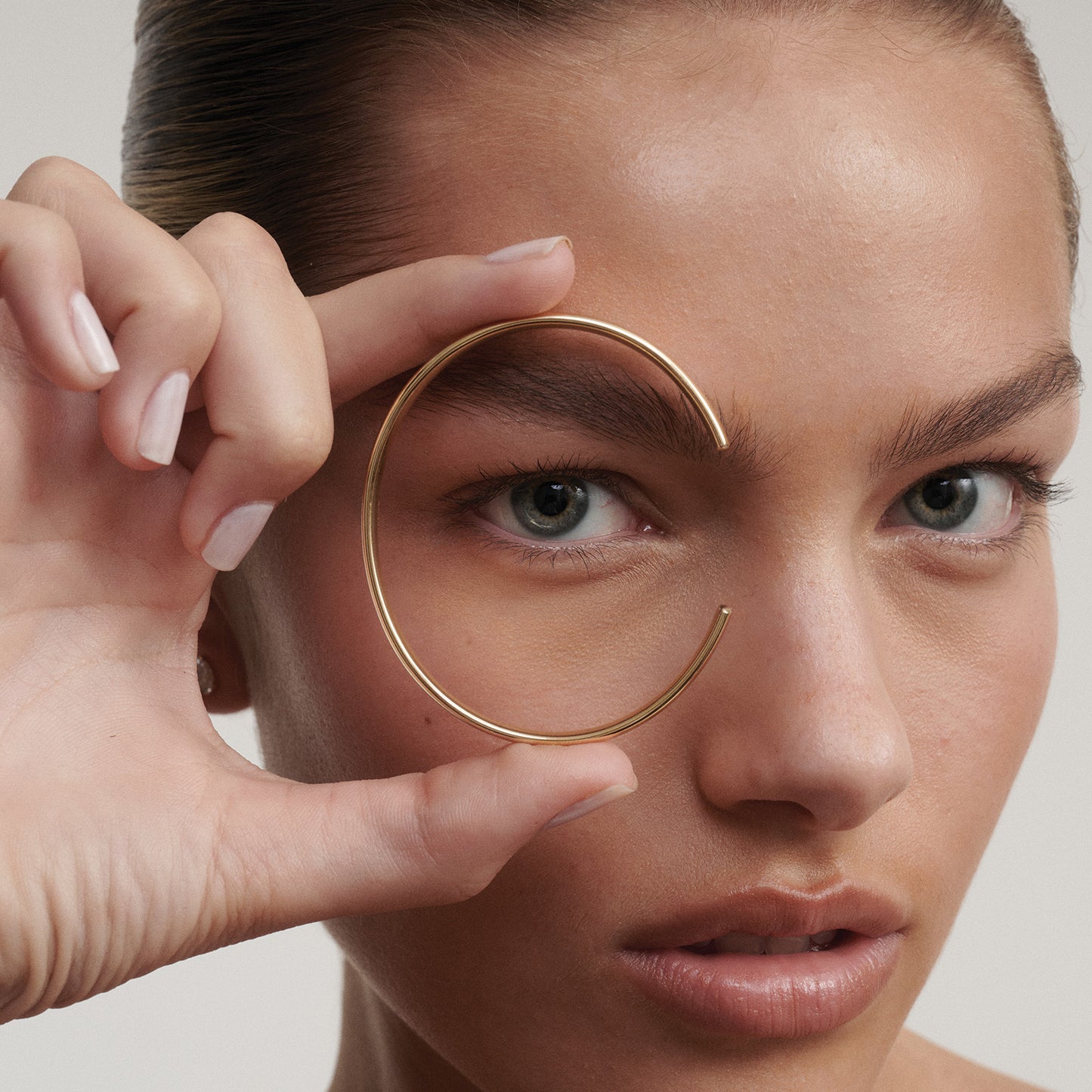 Side profile of our Extra Small (60mm) Cuff in 9ct Yellow Gold