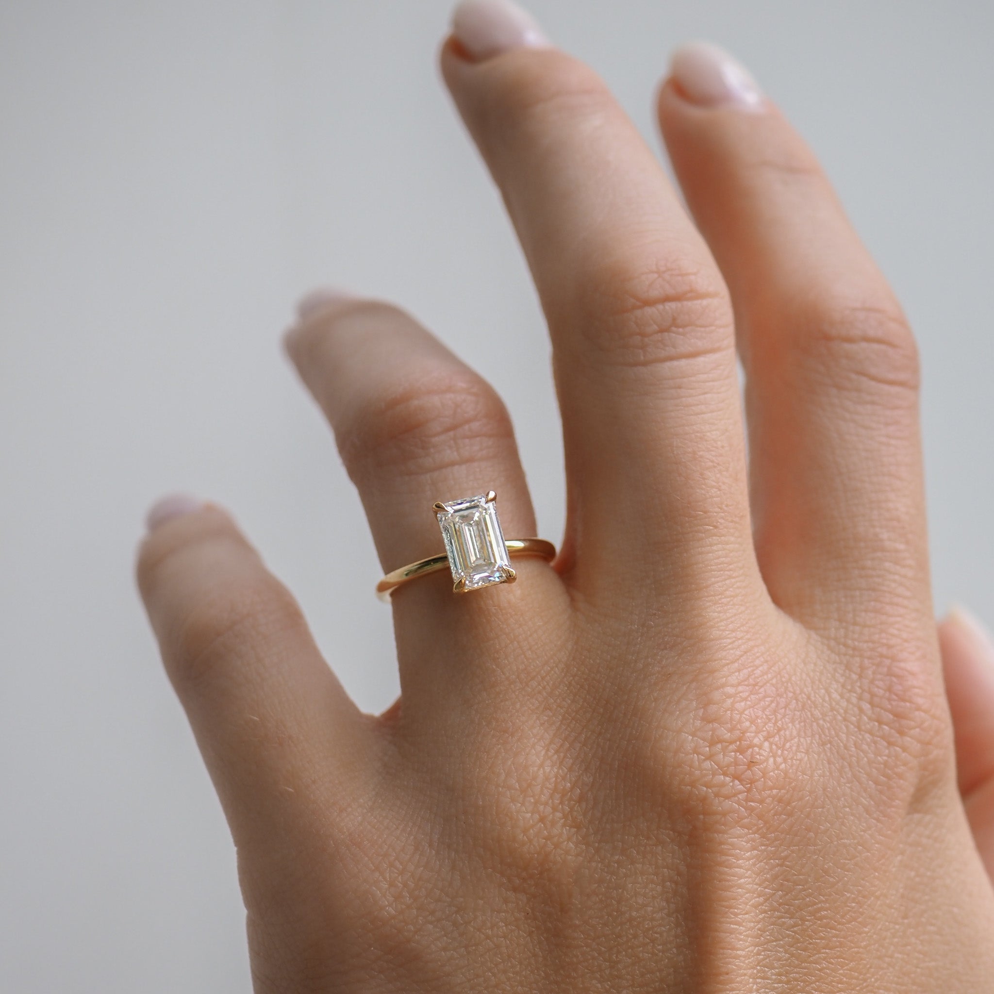 Eva | 2ct Emerald Solitaire Lab-Grown Diamond Engagement Ring