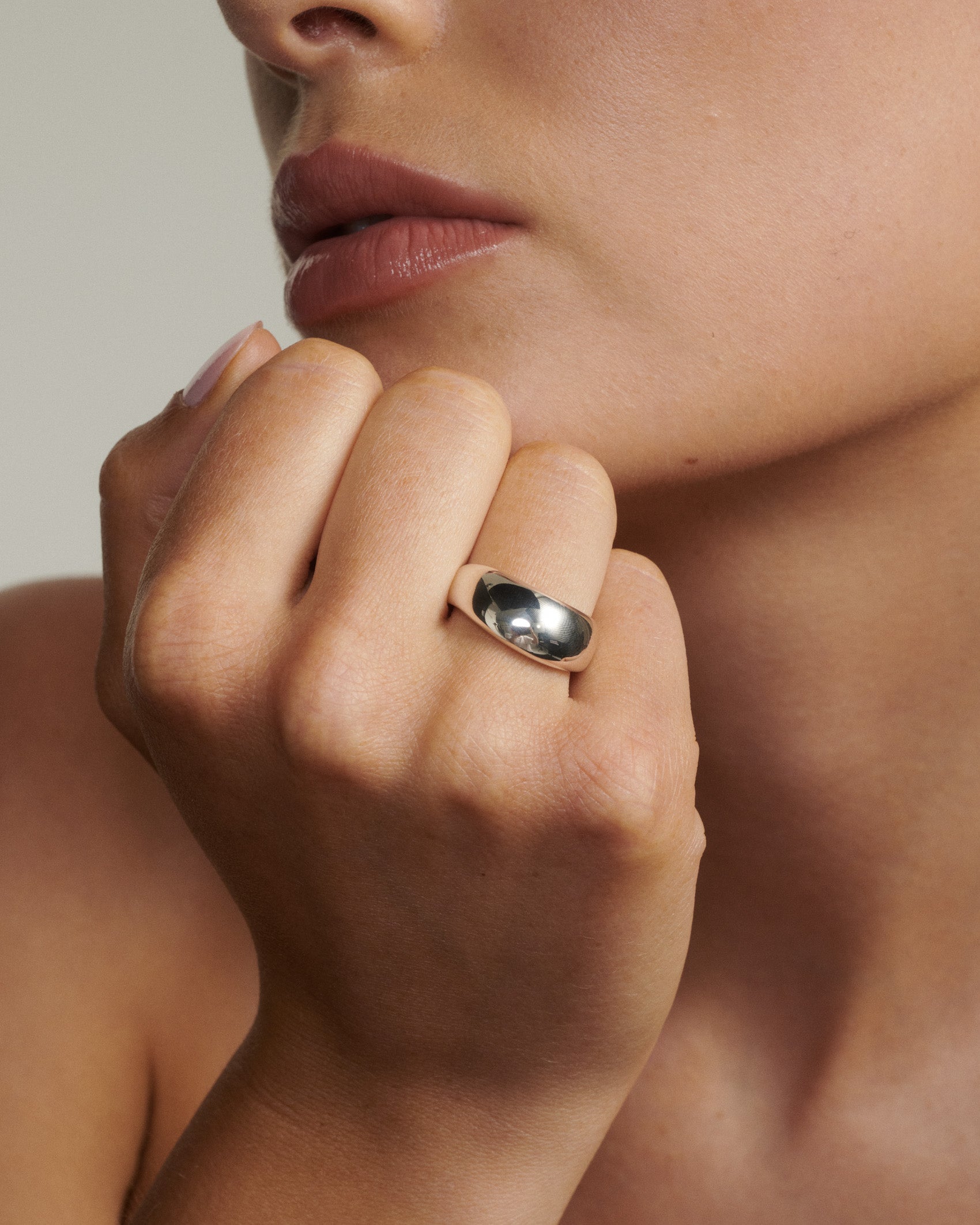 Puffed Riva Ring | Organically Curved Ring