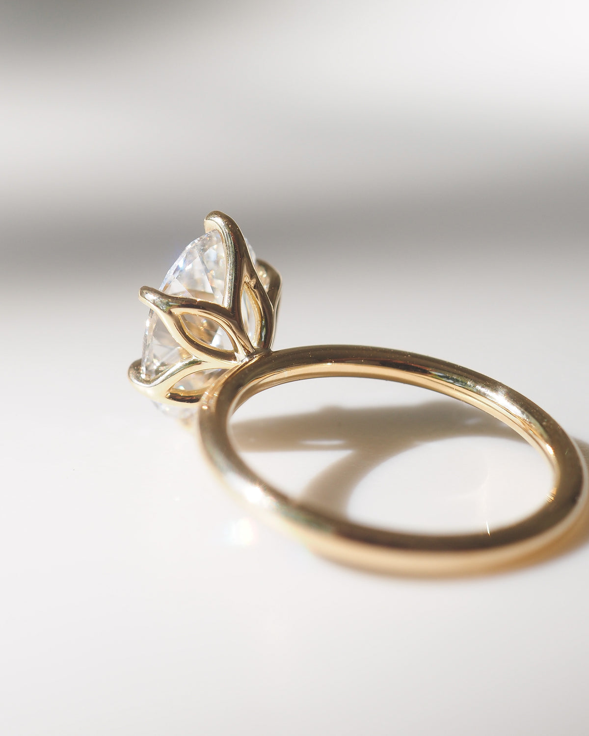 Tulip Oval Solitaire | 3ct Lab-Grown Diamond Ring