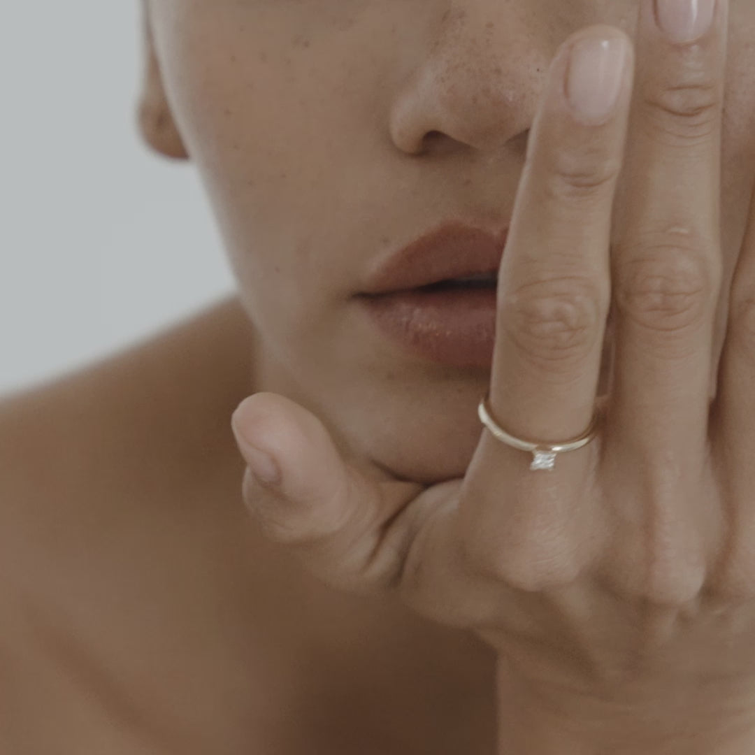 [text overlay: Princess Cut Stone]