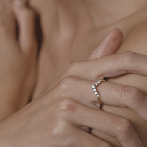 [text overlay: Size: Classic]